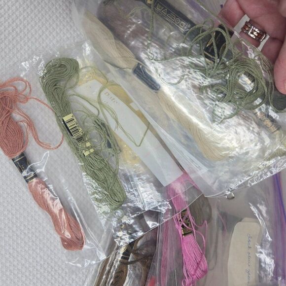 DMC Mixed Lot Embroidery Floss Thread Skeins New And Partial 100+ Skein - Picture 7 of 8